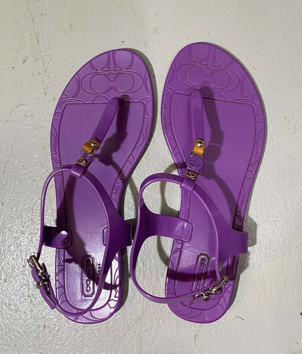 Coach Piccadilly Purple Jelly Thong Sandals with Ankle Strap